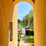 Spacious With Free Parking And Garden In Calm Area 公寓 扎达尔
